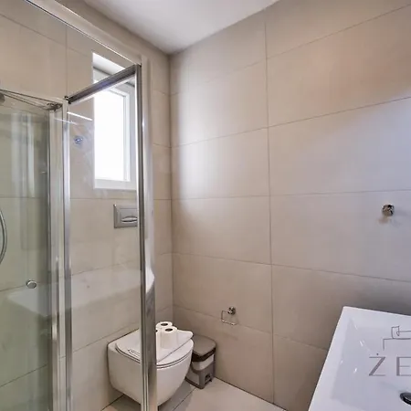 Beautiful View, 3 Bedroom Spacious * Pietà